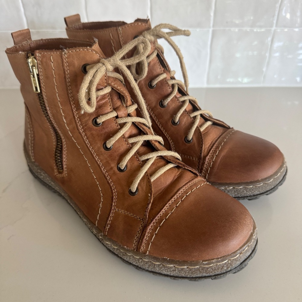 V Italia Leather Lace Up Ankle Boots Women 39 Tan Cap Toe Side Zip Comfort